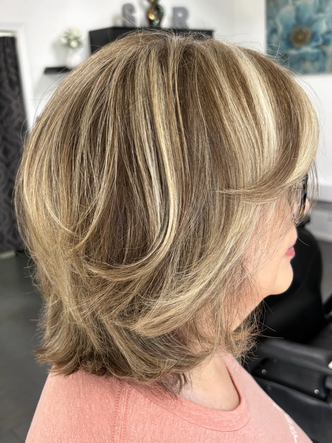 Feathered blonde layers